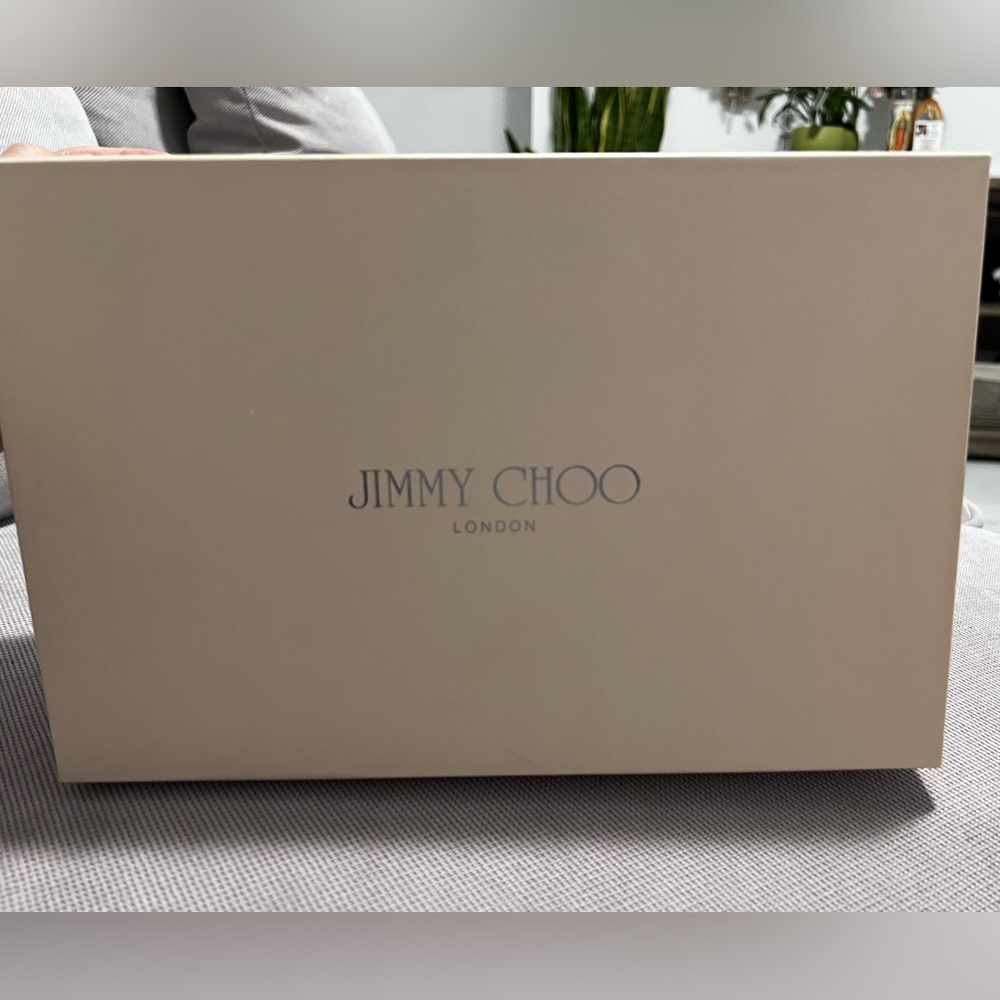 Jimmy Choo nude pump